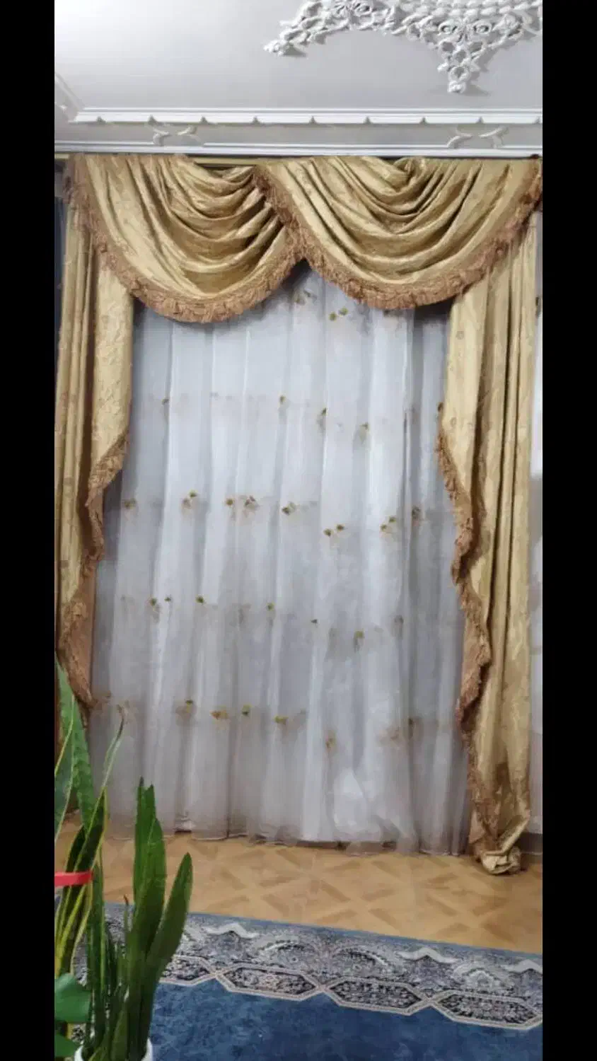 پرده زیبا ی والان دار|پرده، رانر، رومیزی|شیراز, شهرک ایثار|دیوار