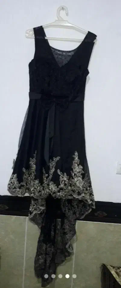 پیراهن مجلسی|لباس|خرم‌آباد, |دیوار