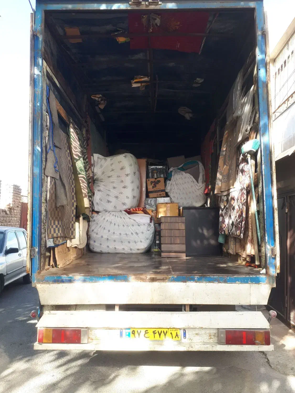 کارگر اثاثیه منزل بابیمه جابجای وسایل منزل|خدمات حمل و نقل|همدان, |دیوار