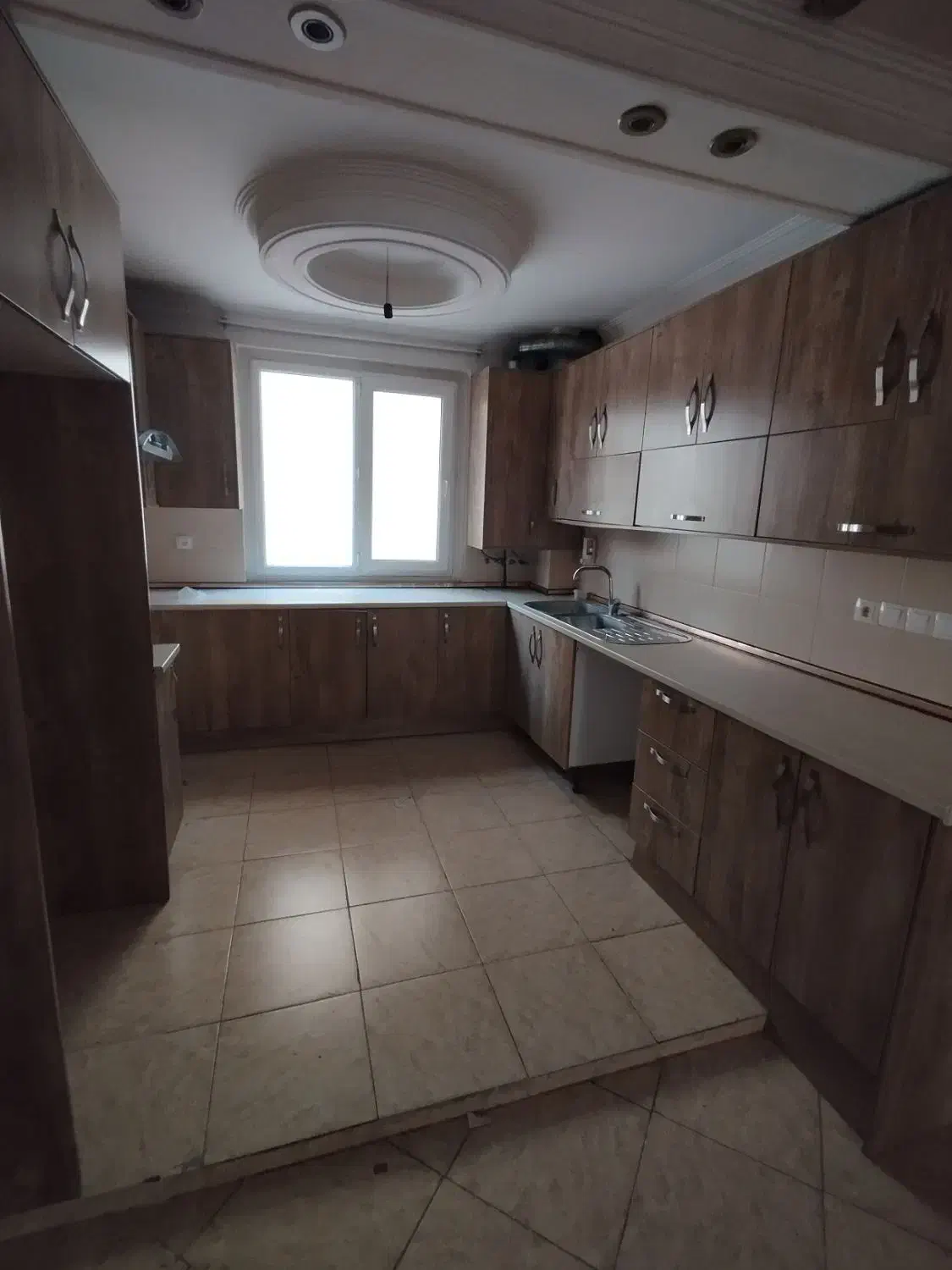 60متردوخوابه تک واحدی انباری واسانسور