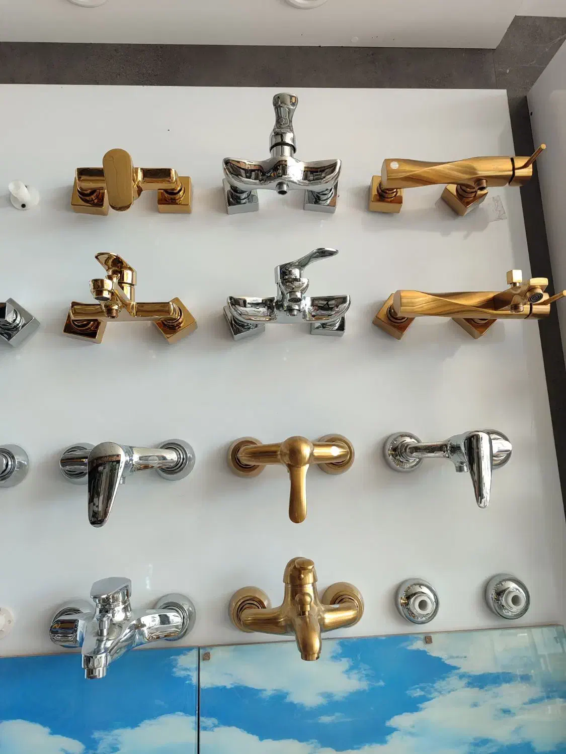 طرح تعویض شیرآلات نو با کهنه|مصالح و تجهیزات ساختمان|مشهد, شهرک شهید باهنر|دیوار