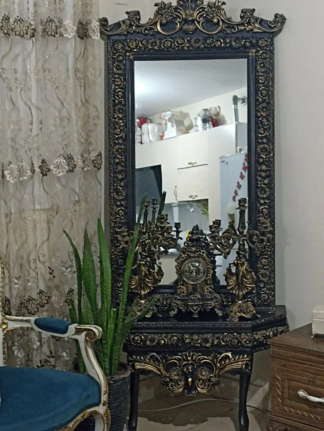 اینه وساعت ایستاده|بوفه، ویترین، کنسول|پرند, فاز ۶|دیوار