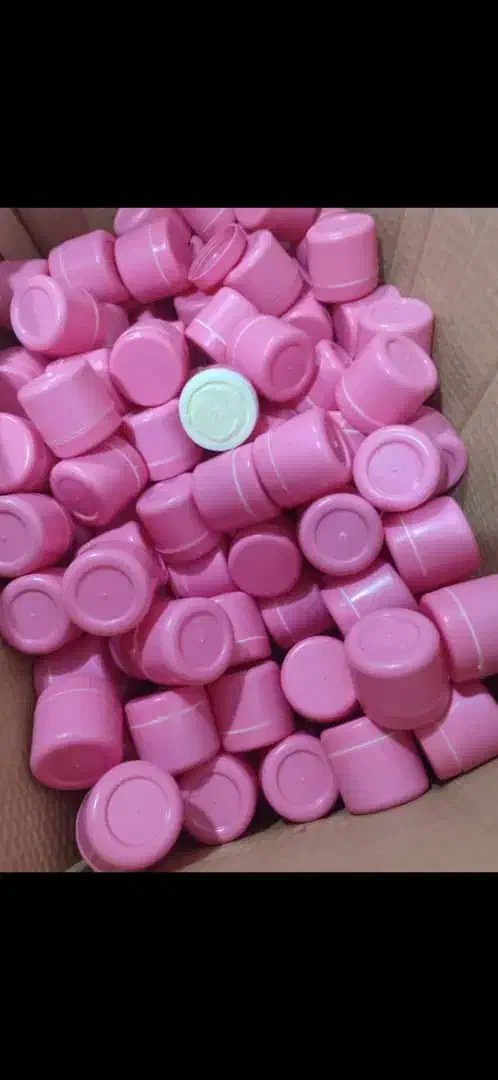 محصولات آرایشی|آرایشی، بهداشتی، درمانی|نیک شهر, |دیوار