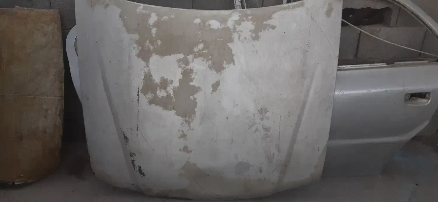 در و گلگیر و کاپوت سمند|قطعات یدکی و لوازم جانبی|اصفهان, کوی میلاد|دیوار