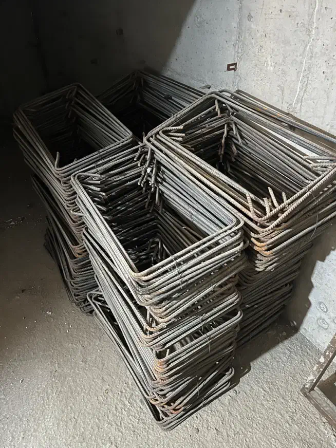 میلگردشاخه دسته دو سالم|مصالح و تجهیزات ساختمان|رودهن, |دیوار