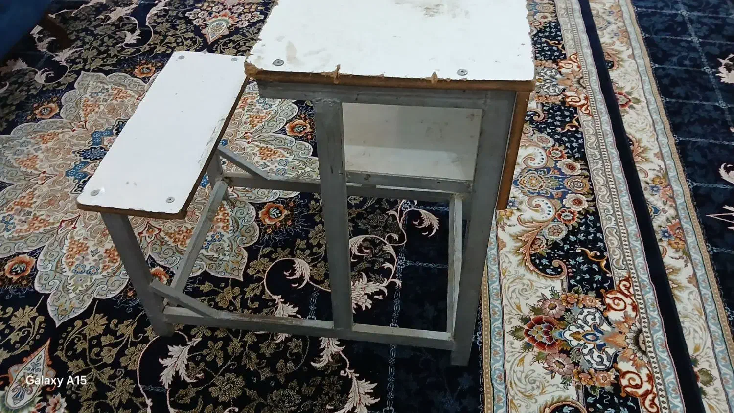 میز تحریر کاملا سالم|میز تحریر و کامپیوتر|مشهد, شهید قربانی|دیوار