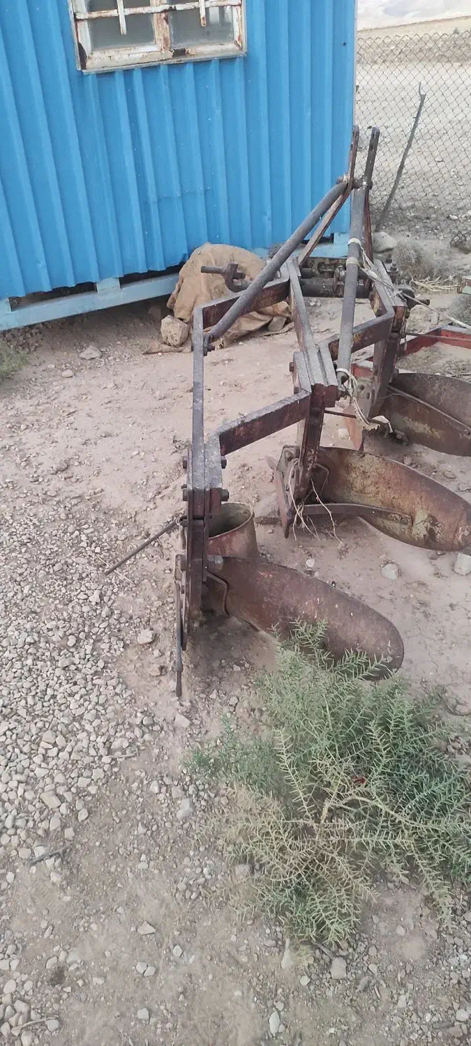 فروش گاوآهن سه خیش|ماشین‌آلات صنعتی|دشت ذهاب, |دیوار