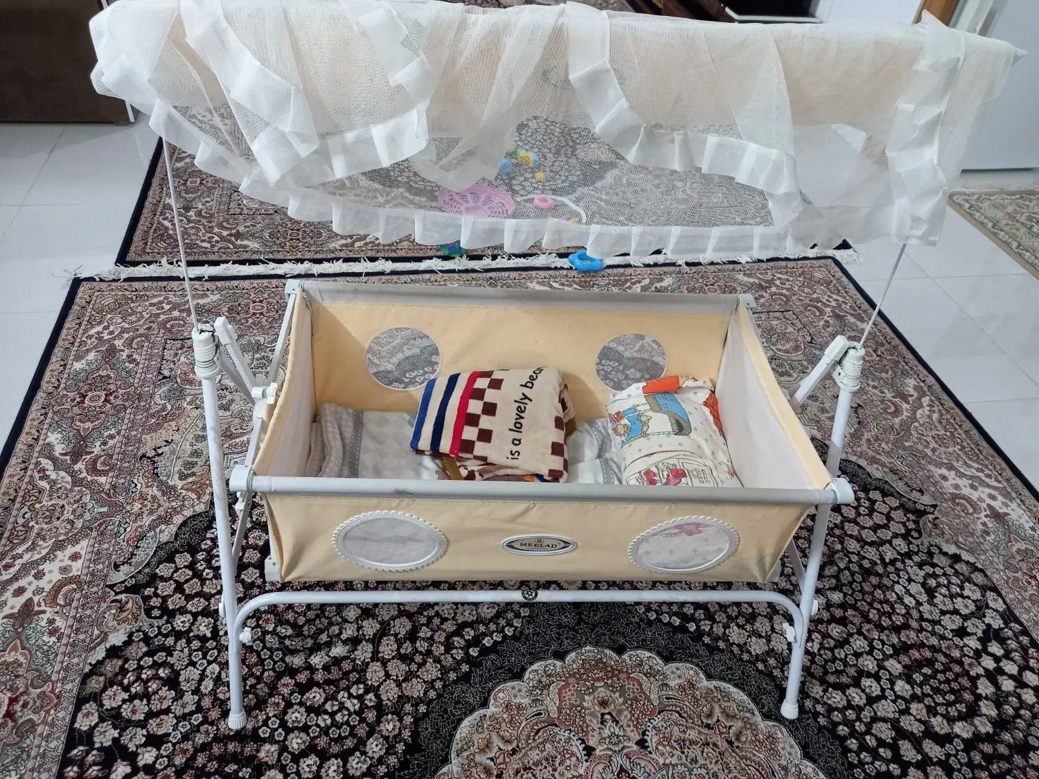 گهواره نوزاد تمیز|اسباب و اثاث بچه|اراک, |دیوار