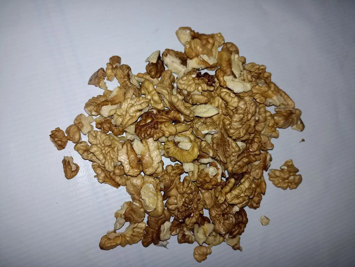 گردو|خوردنی و آشامیدنی|فیروزآباد (لرستان), |دیوار