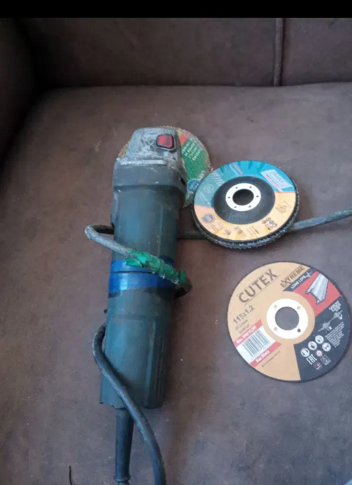 مینی سنگ|ابزارآلات|برخوار, |دیوار