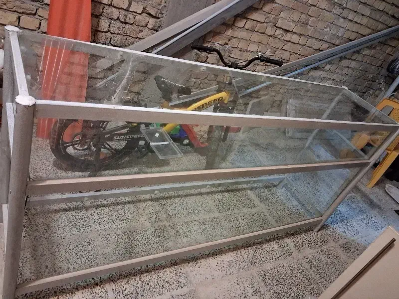 فروش ویترین و قفسه|فروشگاه و مغازه|کیار, |دیوار