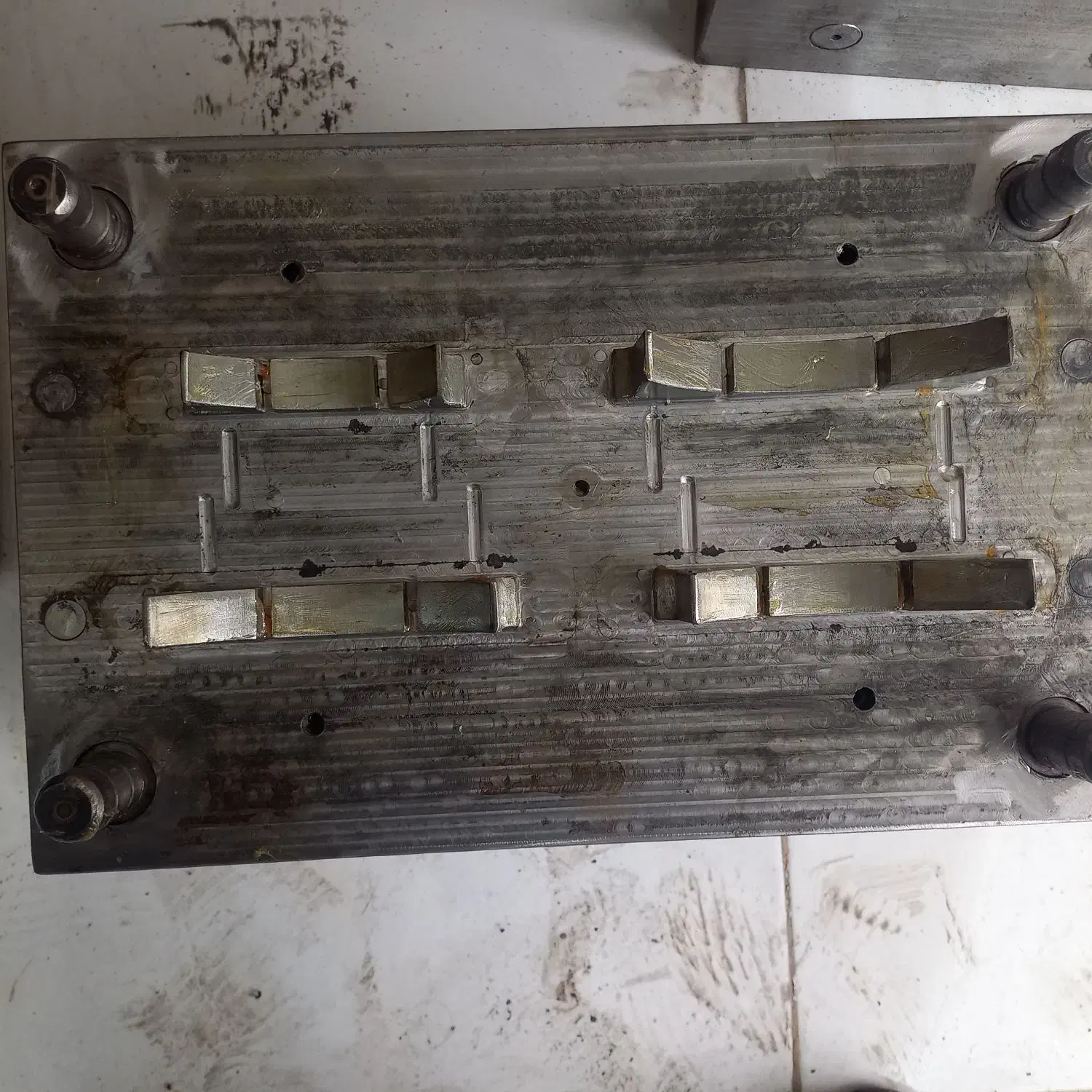 قالبسازی سون استار|خدمات پیشه و مهارت|کرج, شهرک امیر المومنین|دیوار