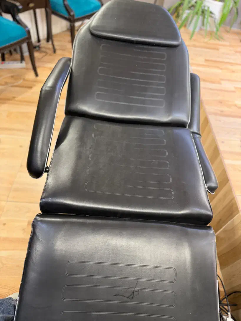 صندلی برقی صنعت نواز ۲ عدد|آرایشگاه و سالنهای زیبایی|ساری, |دیوار