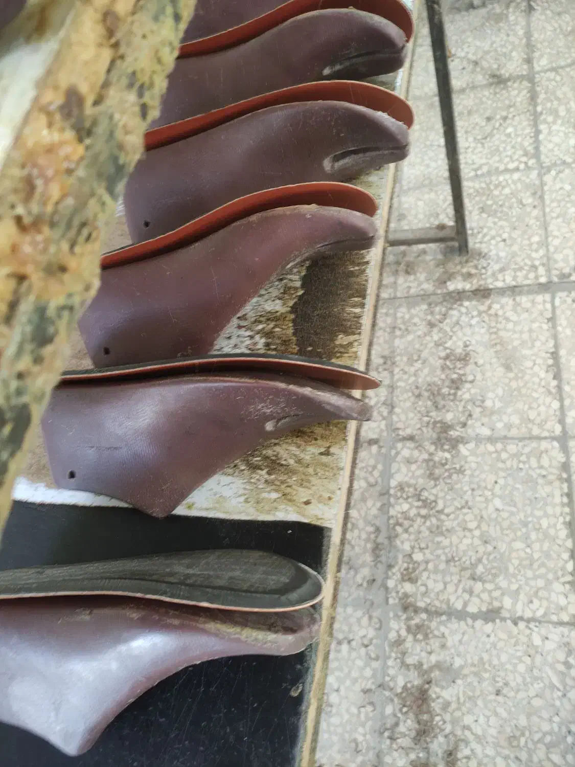 نیروی آقا کارخانه دمپایی نیازمندیم|استخدام صنعتی، فنی، مهندسی|قم, بقیع|دیوار