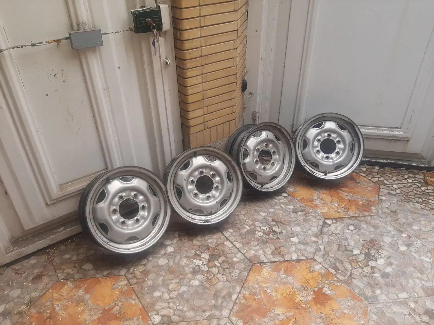 رینگ فابریک نیسان پیکاب|قطعات یدکی و لوازم جانبی|شیراز, شهرک امیر کبیر|دیوار