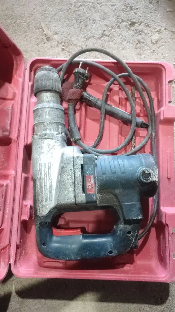 بتن کن الیت|ابزارآلات|خسروشاه, |دیوار