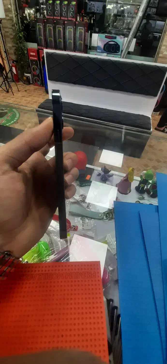 12pro|موبایل|شهریار, شهرک وائین|دیوار