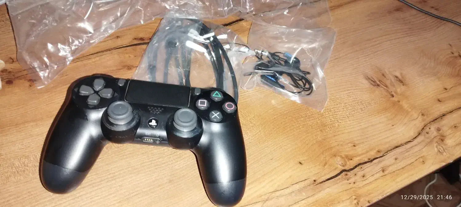 ps4 pro 4K|کنسول، بازی ویدئویی و آنلاین|مشهد, شهید قربانی|دیوار