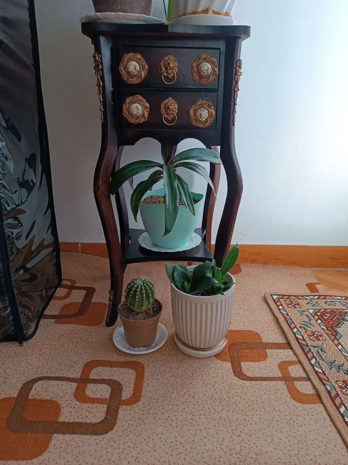 پایه چوبی درحد|میز تلفن|اردبیل, |دیوار