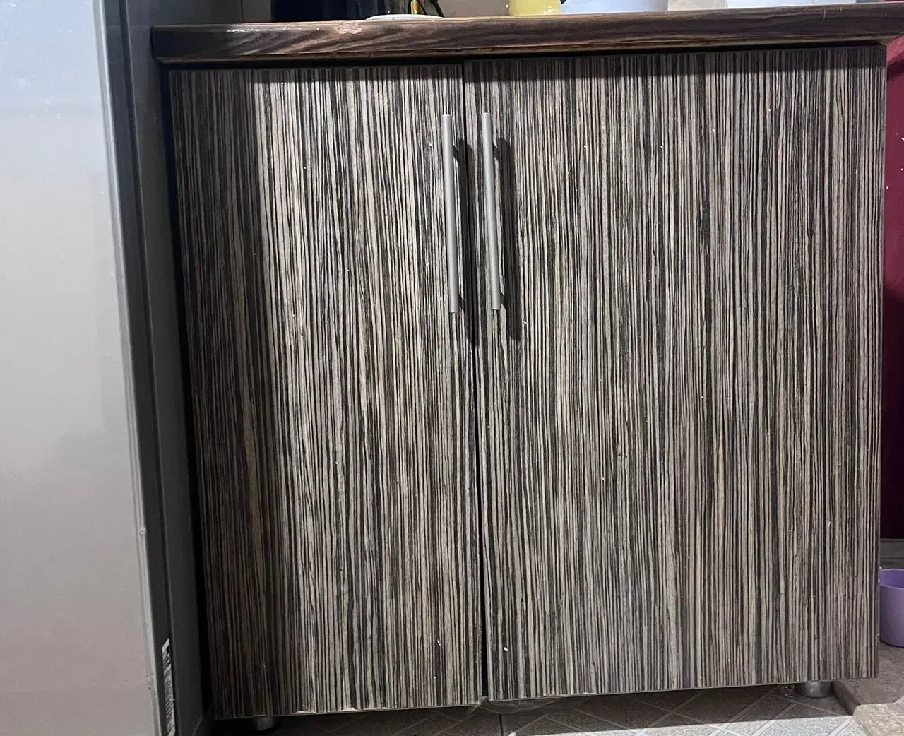 وابینت ام دی اف هود|آب‌چکان و نظم‌دهنده ظروف|وحیدیه, |دیوار