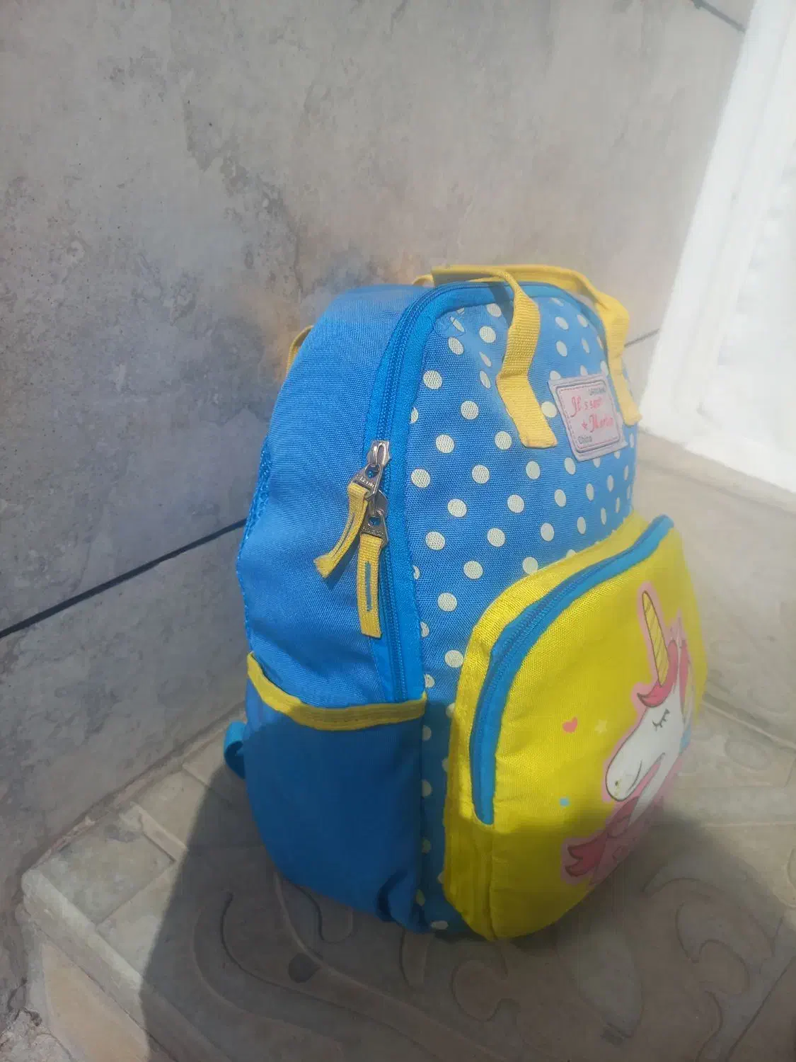 کیف مدرسه درحدنو|کیف، کفش، کمربند|مشهد, شهرک مهرگان|دیوار