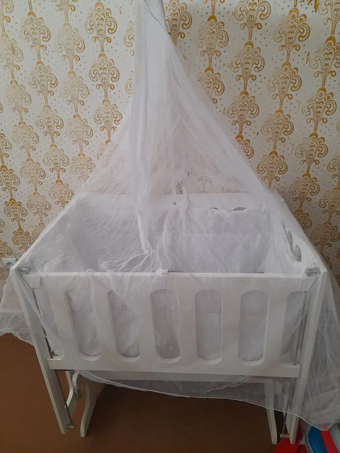 فروش تخت وگهواره|تخت و صندلی بچه|مسجد سلیمان, |دیوار