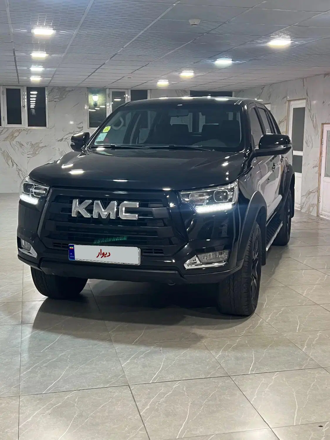 Kmc t8|خودرو سواری و وانت|شیراز, ارم|دیوار