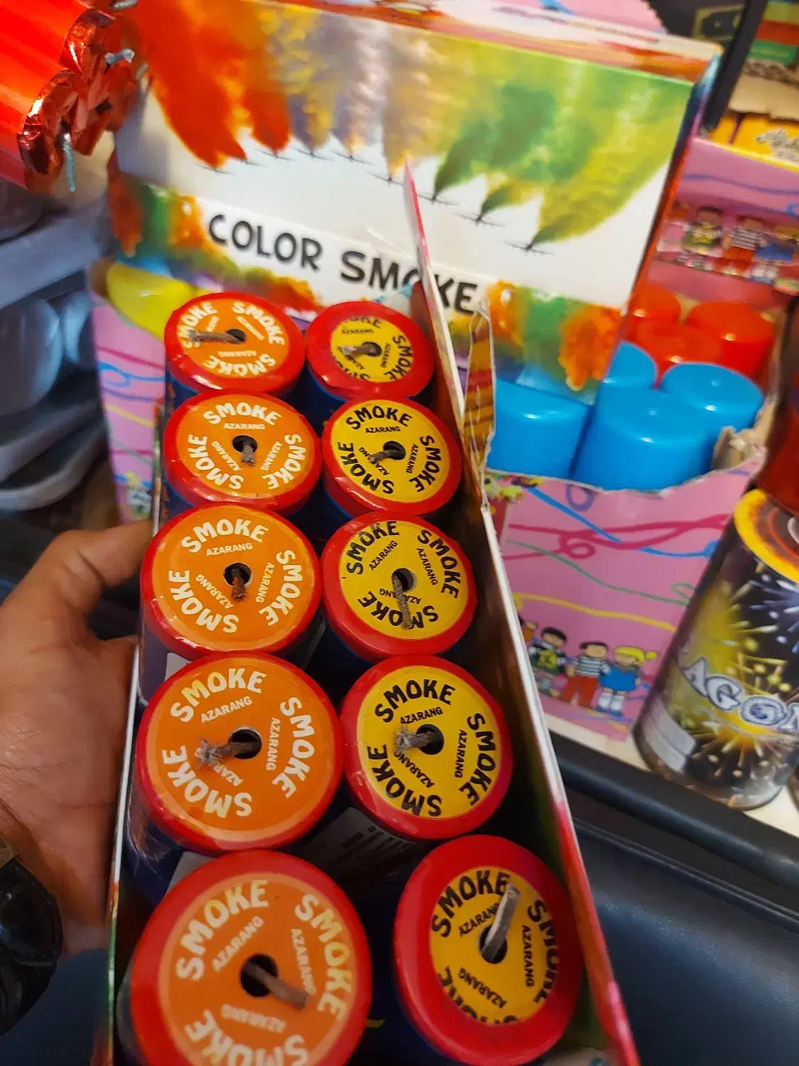 فشفشه دود رنگی تایم دار|اسباببازی|شیراز, کوزه گری|دیوار