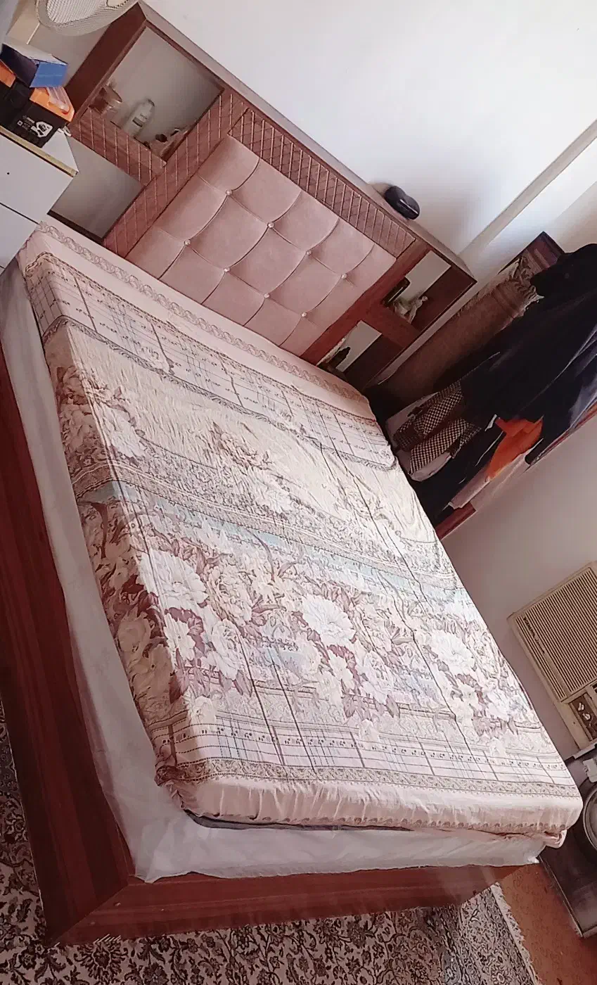 تخت دو نفره بدون کفی|تخت و سرویس خواب|بوشهر, |دیوار