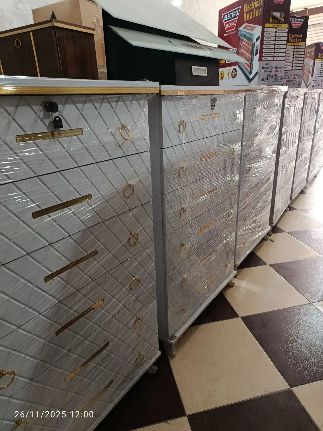 آجری سنگی دومیلیون وچهار صد|جاکفشی، کمد، دراور|خرم‌آباد, |دیوار