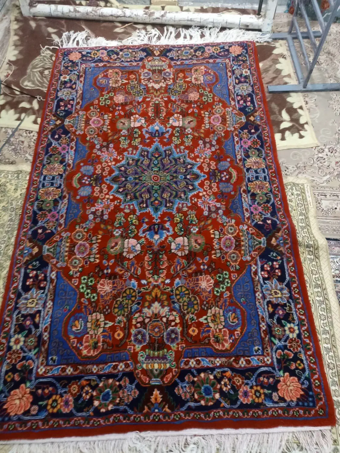 فرش های دستباف دوعددریزبافت ابریشم زیاد کارشده|فرش|نهاوند, |دیوار