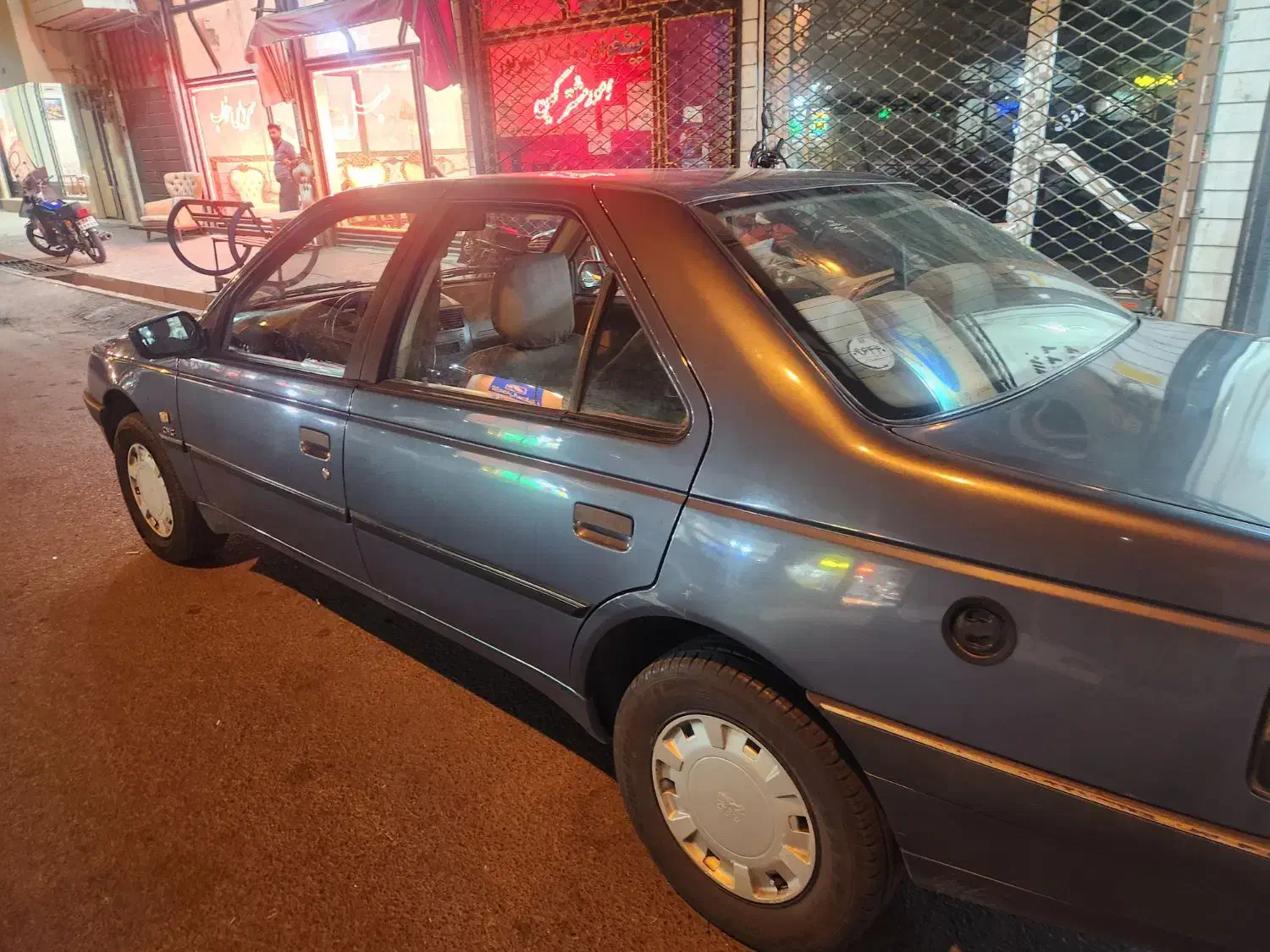 پژو ۴۰۵ مدل ۹۷ دوگانه کارخانه بدون رنگ ودر حد|خودرو سواری و وانت|زنجان, |دیوار