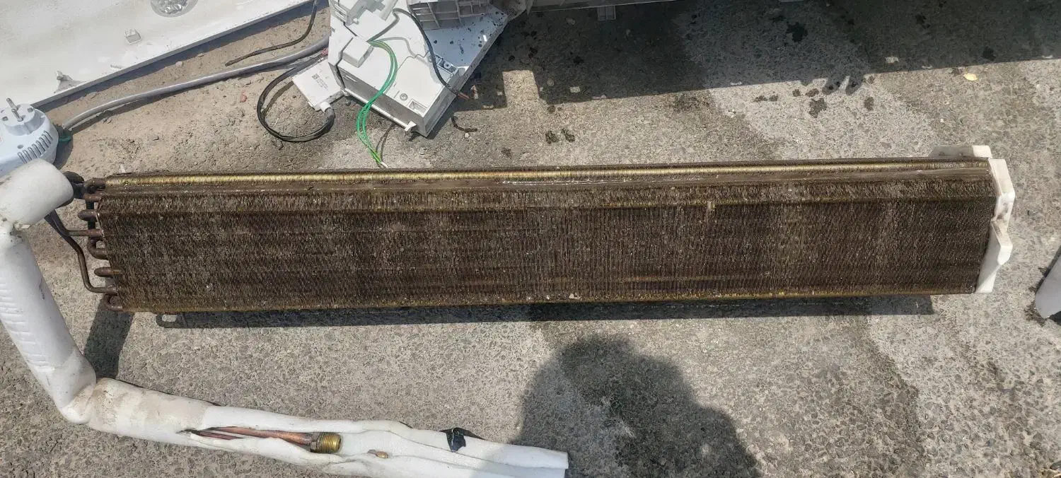 خدمات کولر اسپلیت و پنجره ای نصب سرویس|خدمات پیشه و مهارت|میناب, |دیوار