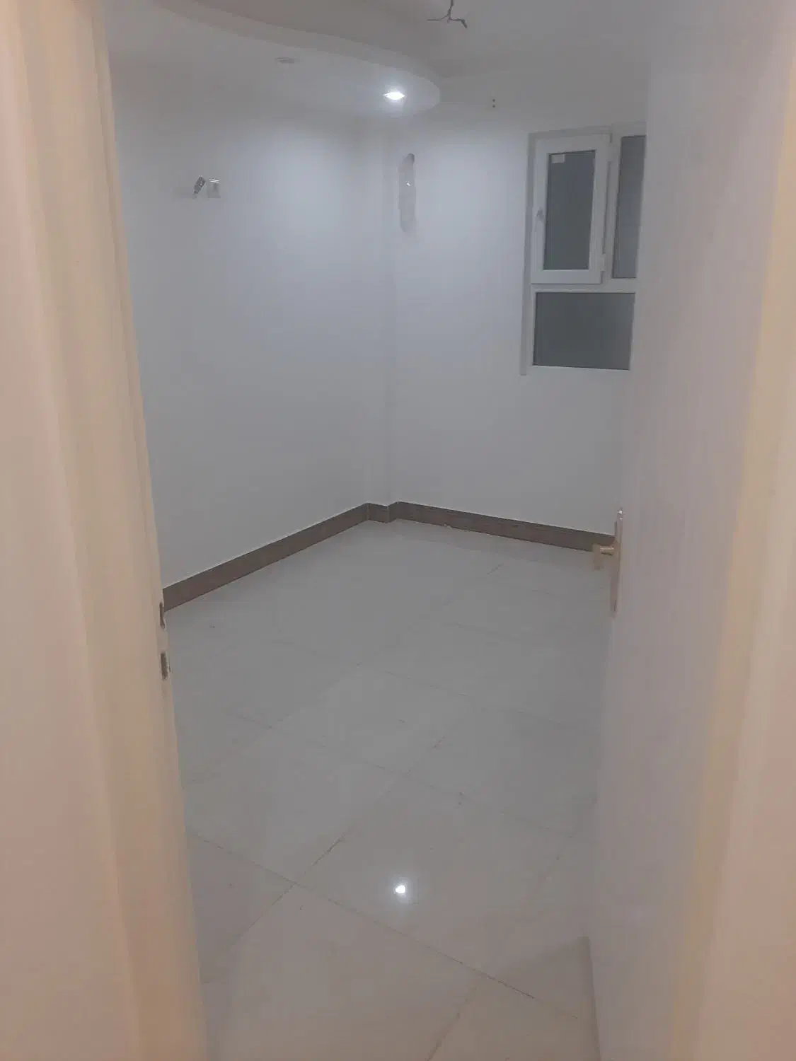 اپارتمان ۹۲متری ..ابتدای بلوار ولی عصر|فروش آپارتمان|دزفول, |دیوار