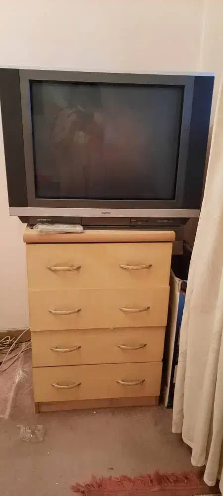 تلویزیون هیتاچی ، ژاپن . سالم . با کنترل|تلویزیون و پروژکتور|تهران, سازمان برنامه جنوبی|دیوار