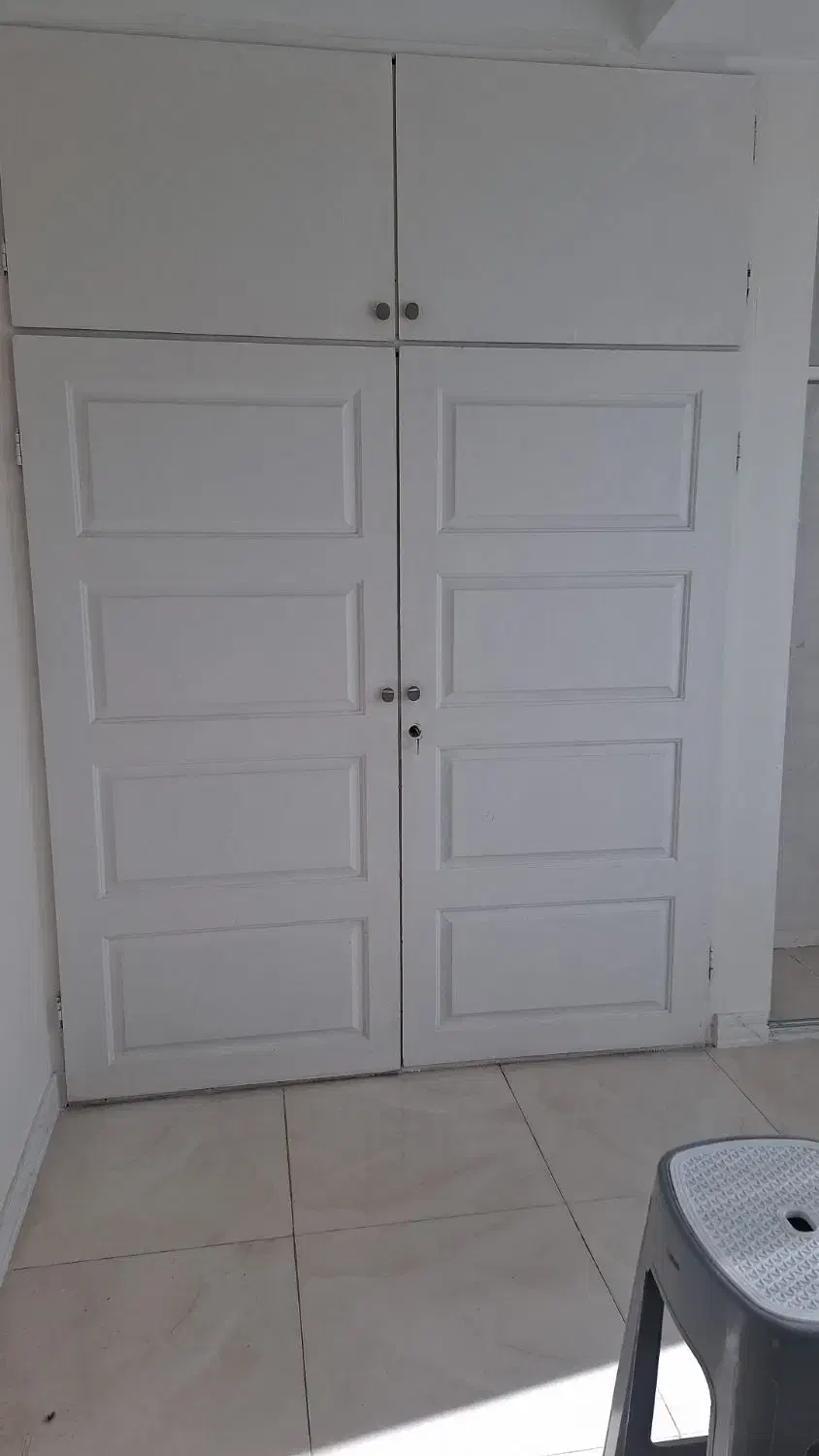 درب کمد دیوار سالم|جاکفشی، کمد، دراور|شهریار, شهرک وائین|دیوار