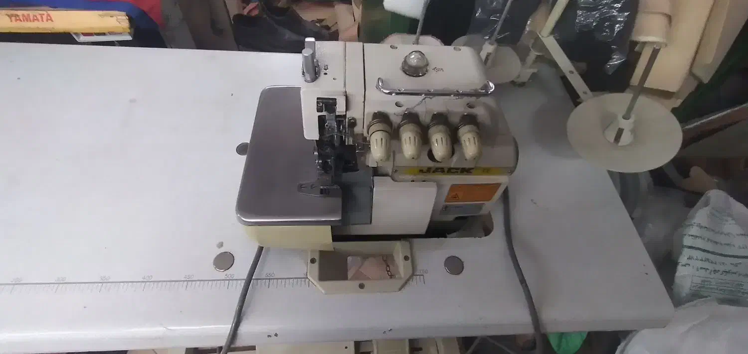 چرخ خیاطی|ماشین‌آلات صنعتی|همدان, |دیوار