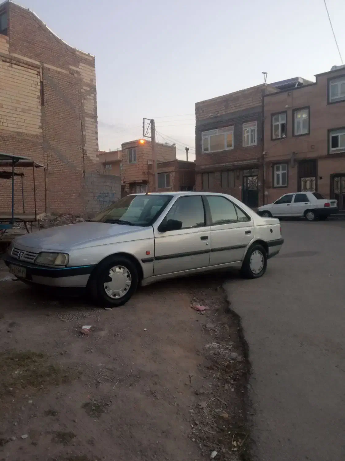 پژو۴۰۵|خودرو سواری و وانت|مشگین شهر, |دیوار