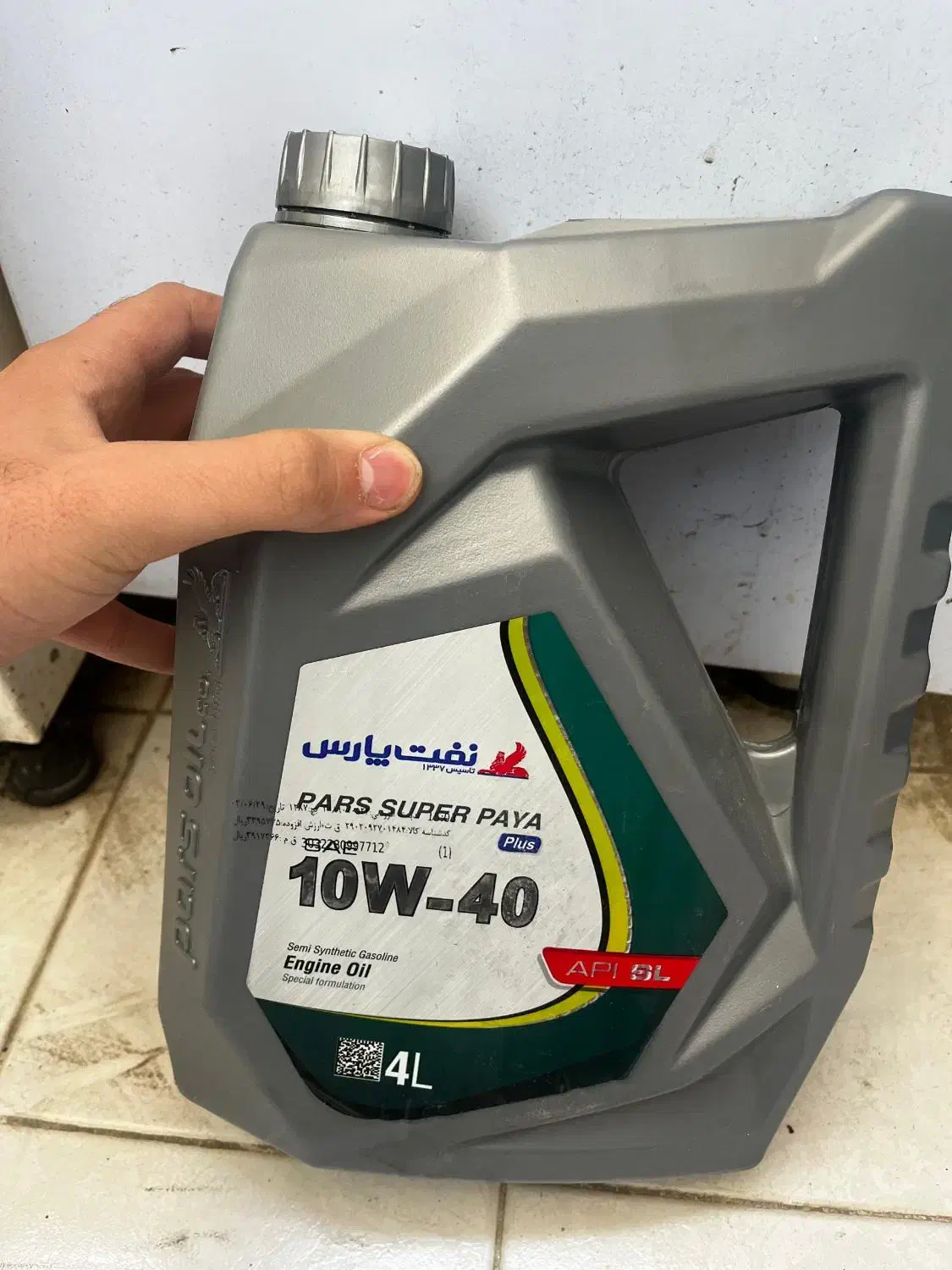 تعدادی لوازم استوک یدکی|قطعات یدکی و لوازم جانبی|شیراز, فرهنگ شهر|دیوار