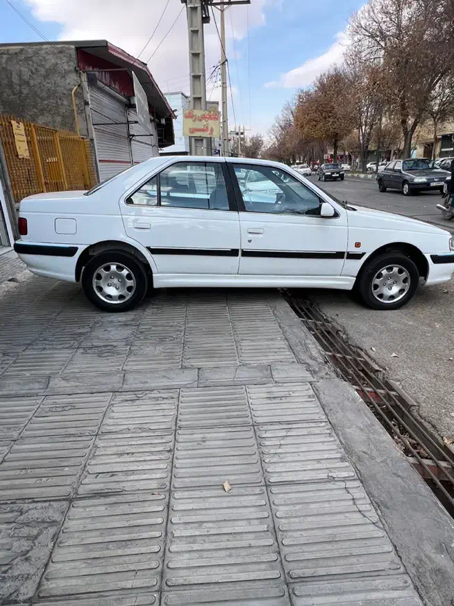 پارس سفید ۸۷ استثنایی|خودرو سواری و وانت|شهرکرد, |دیوار