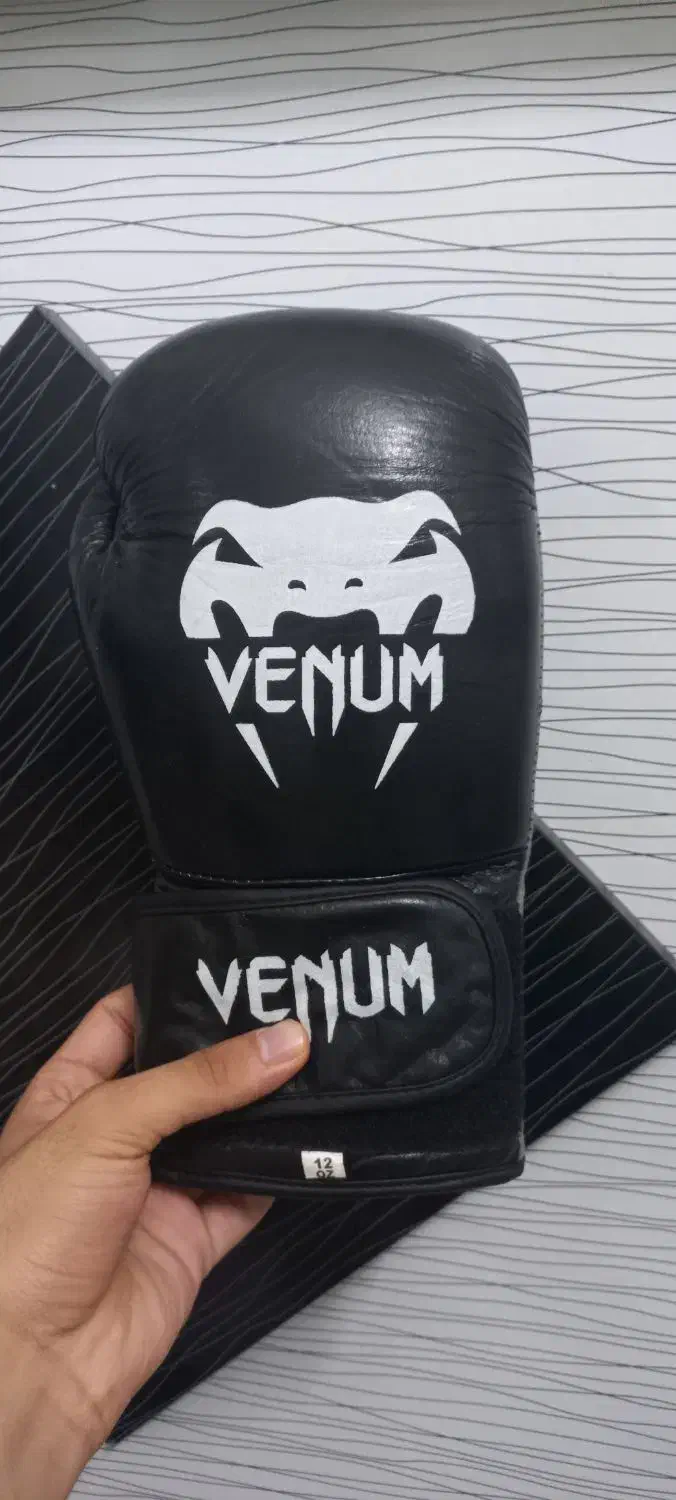 دستکش بوکس ونوم|تجهیزات ورزشی|مشهد, سرافرازان|دیوار