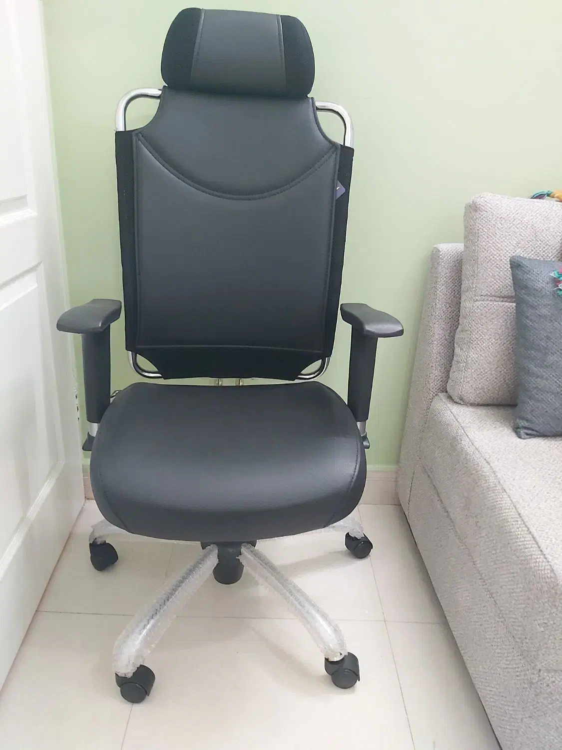 صندلی چرخ دار اداری پویان با دو سال گارانتی|صندلی و نیمکت|تهران, زنجان جنوبی|دیوار