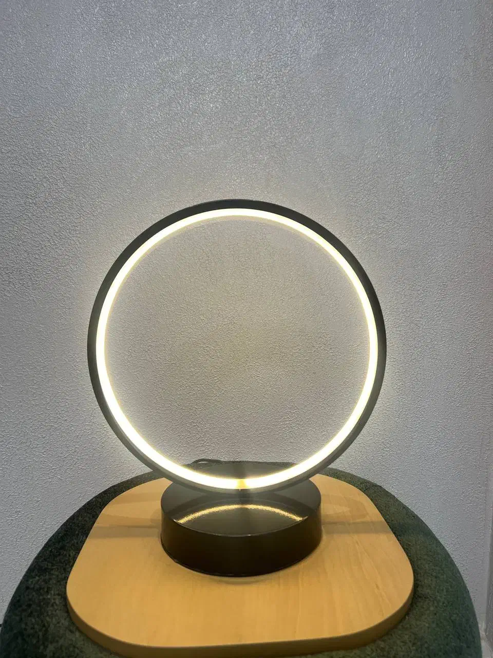 آباژور دایره ای مدرن سه حالته با ریموت|چراغ خواب و آباژور|بروجرد, |دیوار