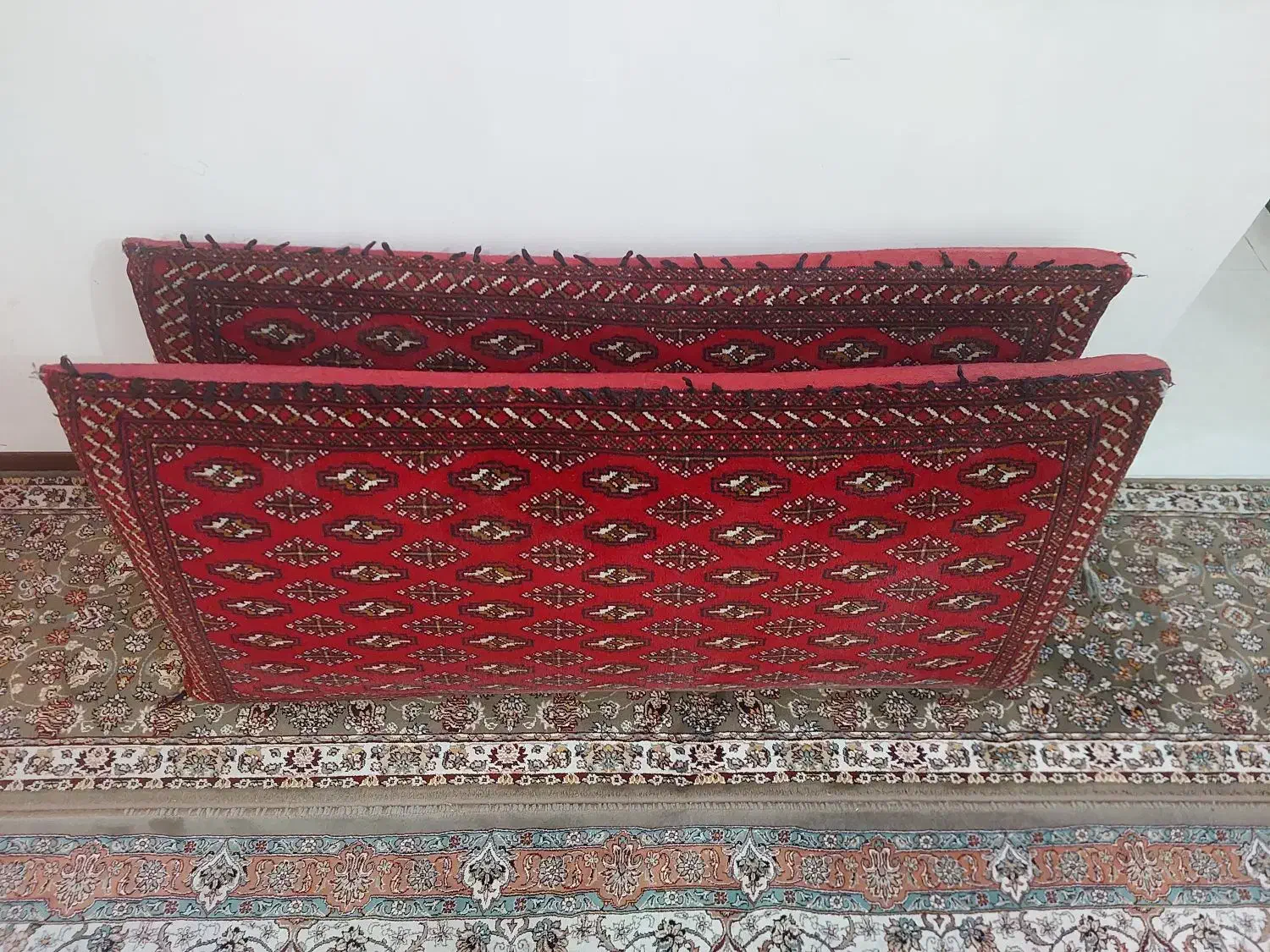 ۲ عدد پشتی دستبافت|پشتی|تهران, خانی آباد نو شمالی|دیوار