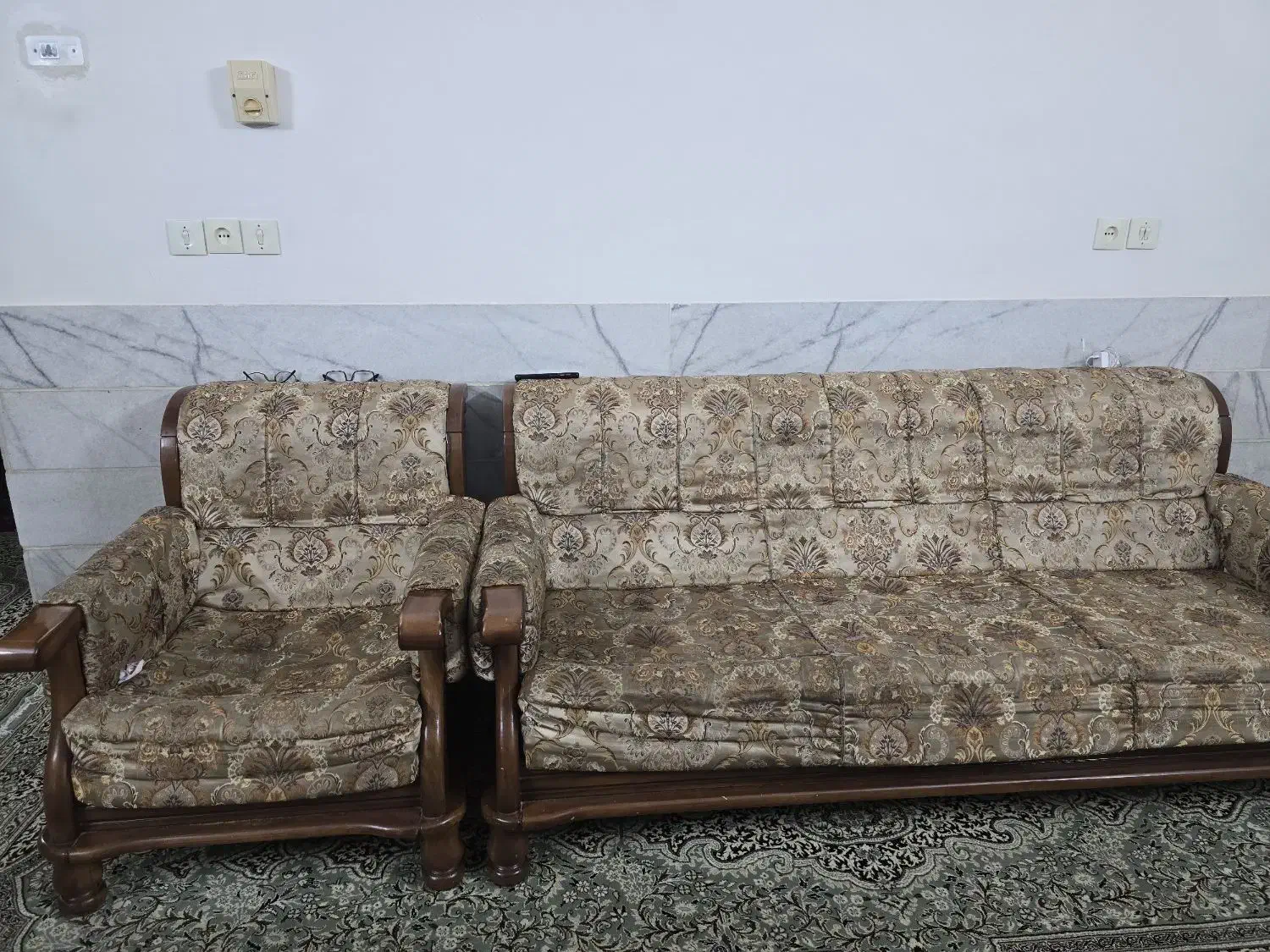 مبل چوب برند چوفا اردکان.|مبلمان خانگی و میز عسلی|یزد, |دیوار