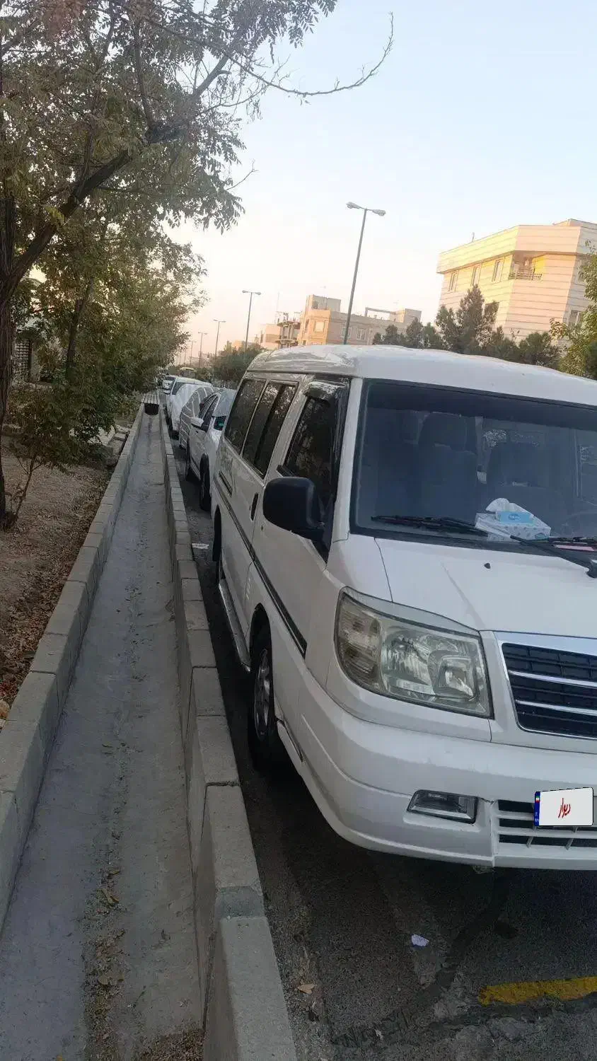 ون شخصی دلیکا موتور ۲۴۰۰مدل ۸۶|خودرو سواری و وانت|تهران, شهرک شهرداری|دیوار