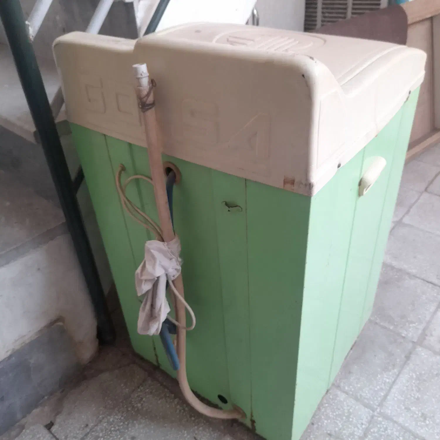 لباسشویی|ماشین لباسشویی و خشک‌کن لباس|سبزوار, قائم|دیوار