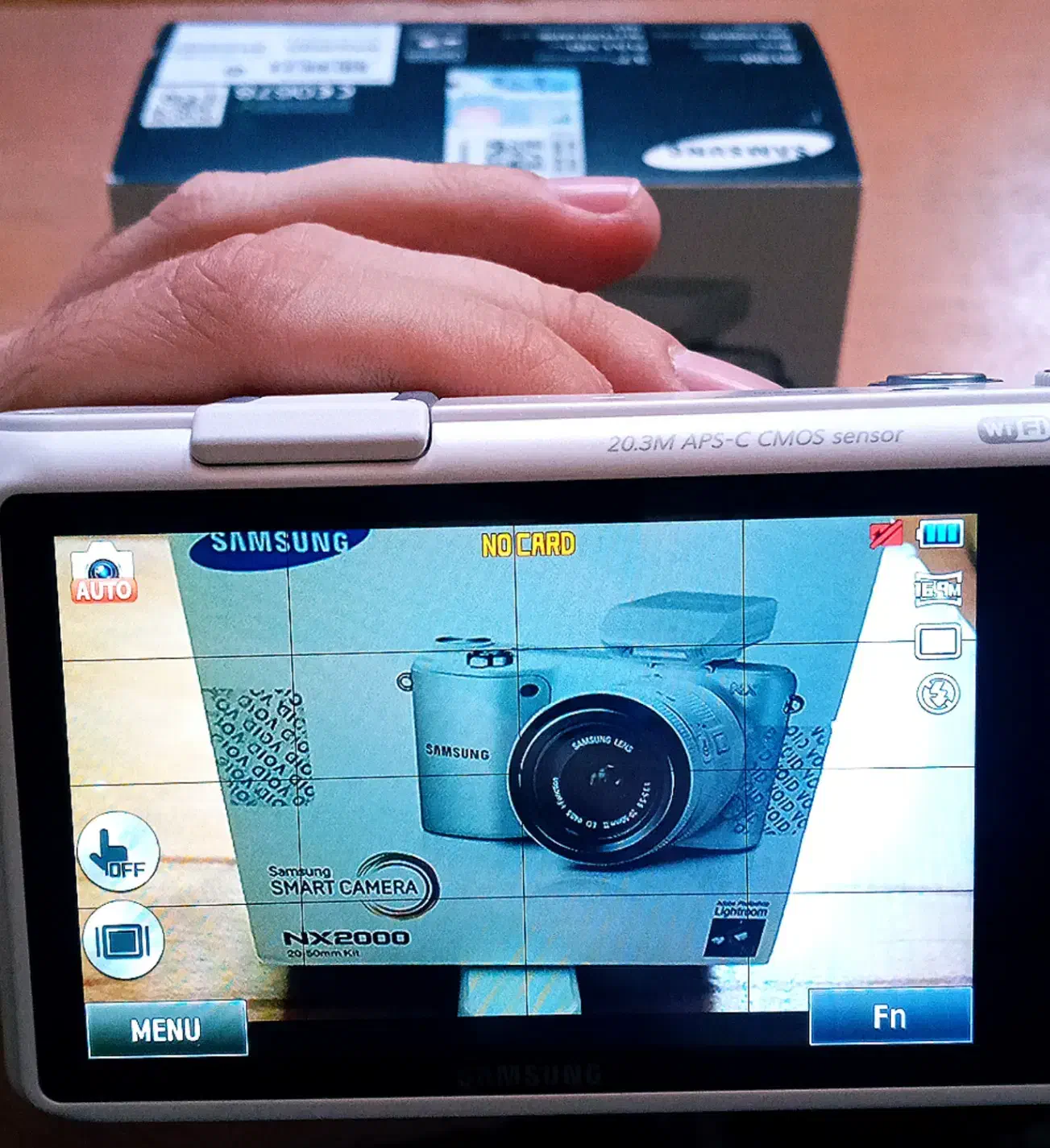 دوربین عکاسی سامسونگ NX2000|دوربین عکاسی و فیلم‌برداری|زنجان, |دیوار