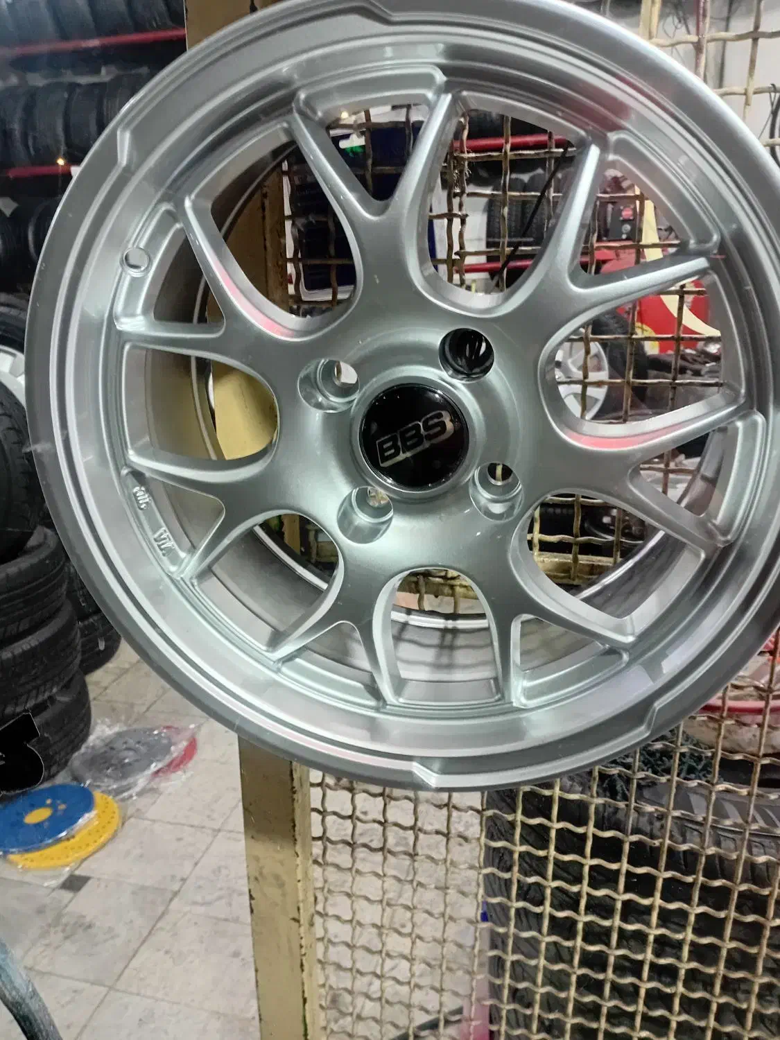 رینگ لاستیک بی بی اس ۱۵۵ ۶ و ۲۰۷ پژو|قطعات یدکی و لوازم جانبی|مشهد, تلگرد|دیوار