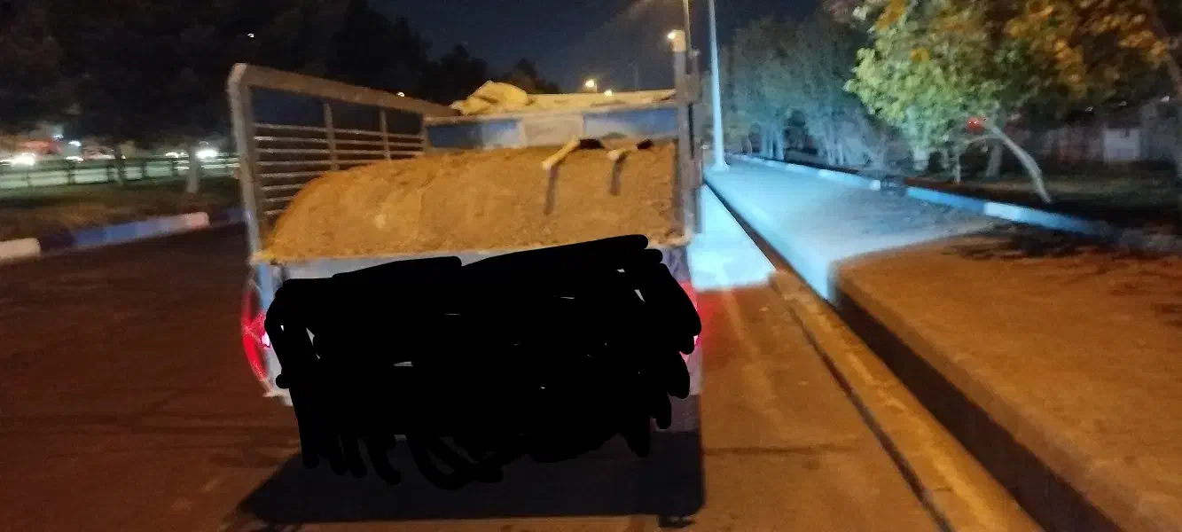 آوردن خاک و نخاله برای پرکردن چاه پارکینگ پشت بام|خدمات حمل و نقل|تبریز, |دیوار